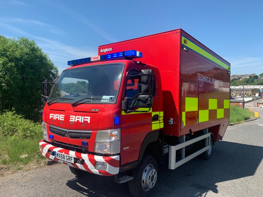 Mitsubishi Canter 6C18 4x4 - Evems Limited - Good quality fire engines for sale