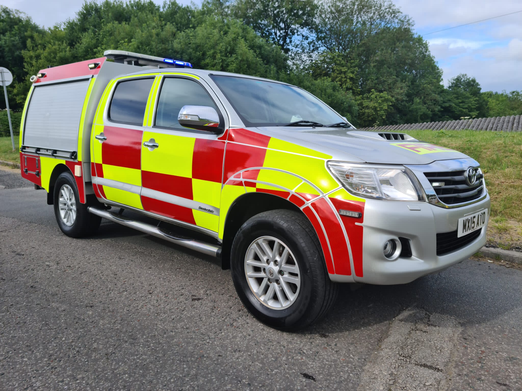 Evems.com - Fire Engines for Sale - <a href='/index.php/evems-hilux/248-toyota-hilux-crew-cab-fire-engine' title='Read more...' class='joodb_titletink'>Toyota Hilux Crew Cab Fire Engine</a>