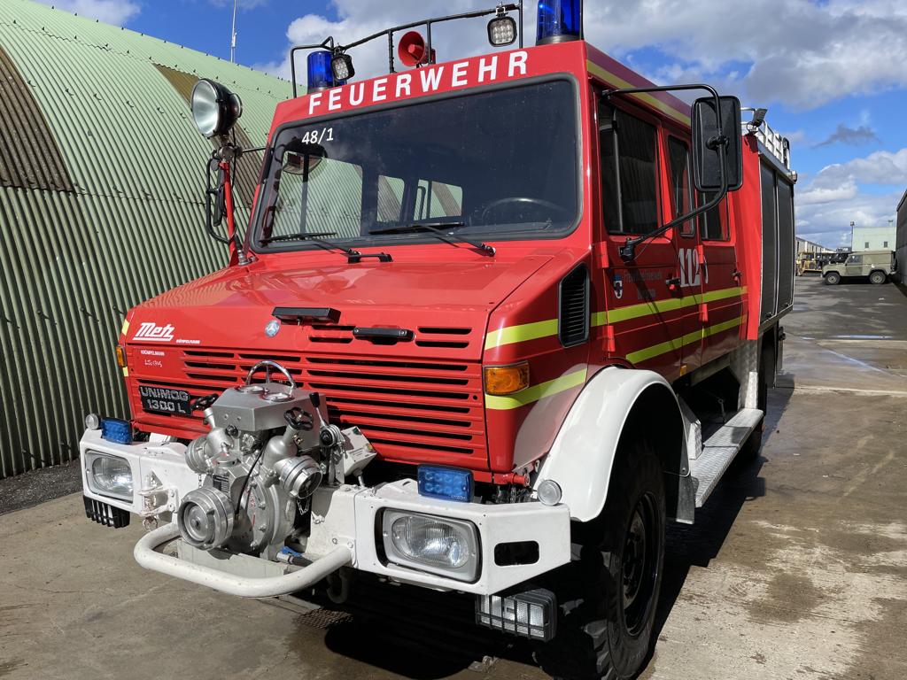 Fire Engines for sale - Mercedes Unimog U1300L Crew Cab 4×4 Fire Engine – Ref 302